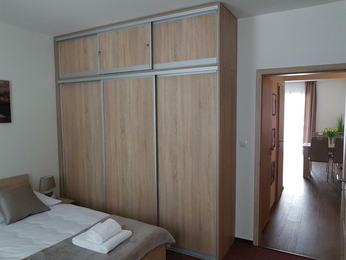 דמנובסקה דולינה Apartman Jasna Lucky מראה חיצוני תמונה