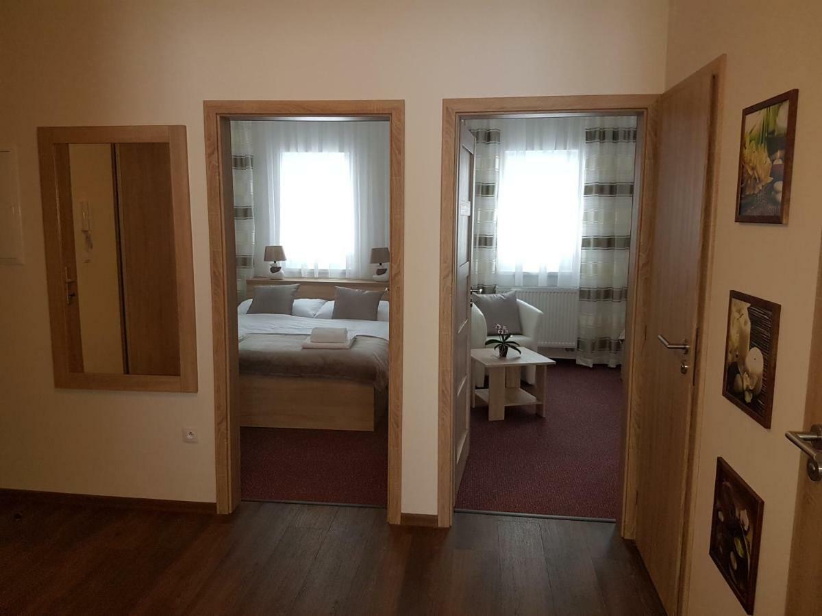 דמנובסקה דולינה Apartman Jasna Lucky מראה חיצוני תמונה