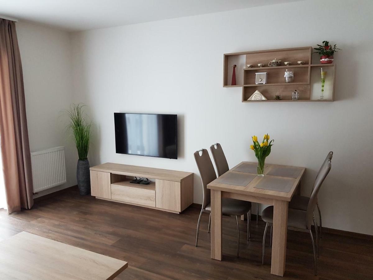 דמנובסקה דולינה Apartman Jasna Lucky מראה חיצוני תמונה