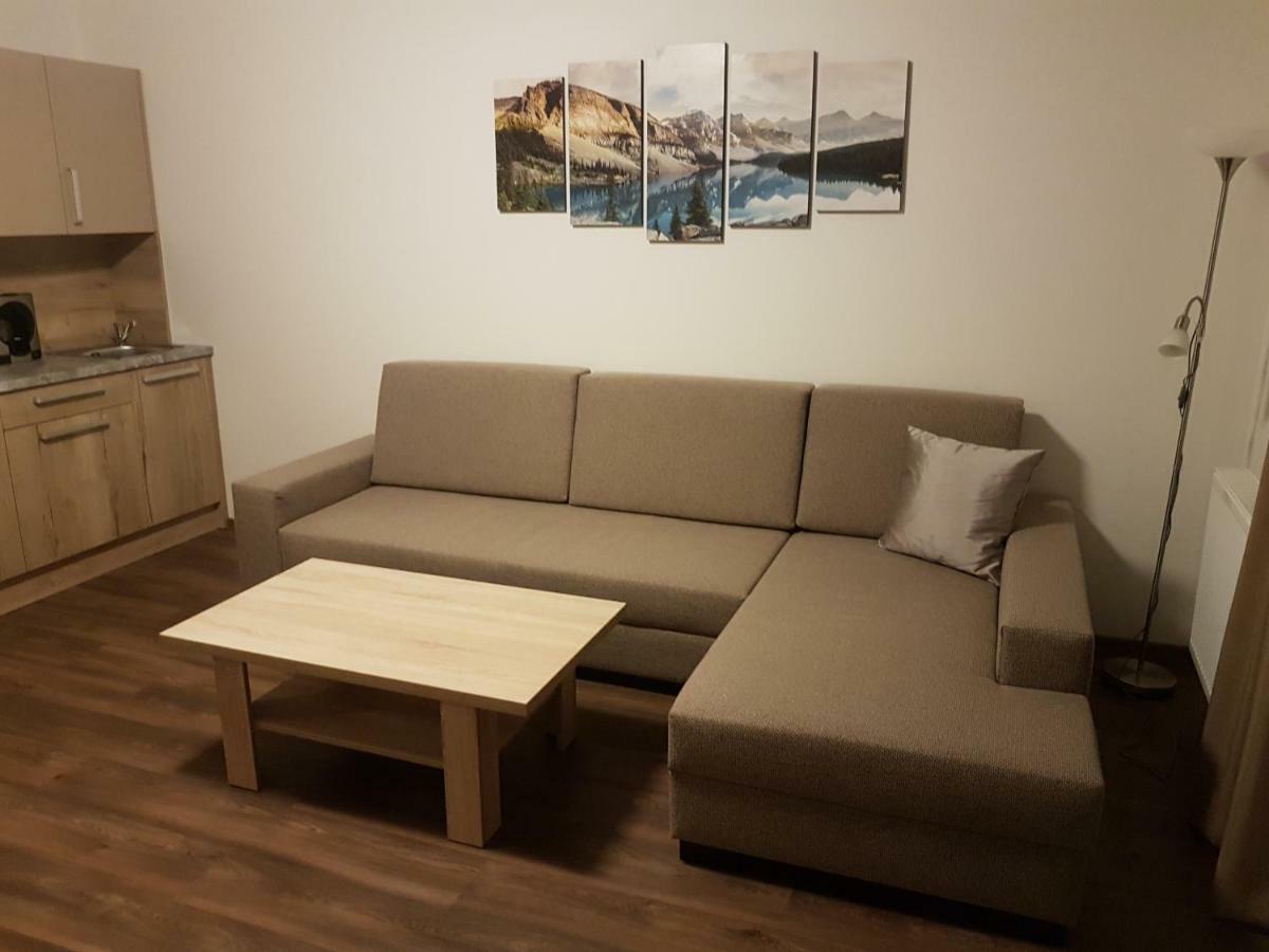 דמנובסקה דולינה Apartman Jasna Lucky מראה חיצוני תמונה